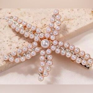 Pearl Starfish Hair Clip